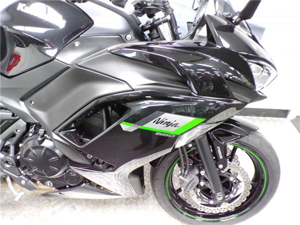 2025 Kawasaki Ninja 650