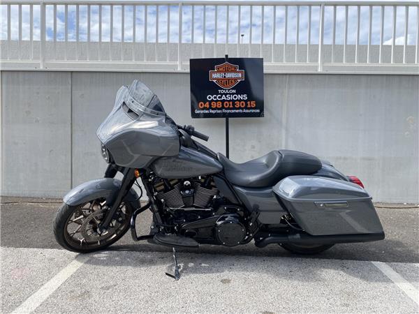 2022 HARLEY-DAVIDSON STREET GLIDE