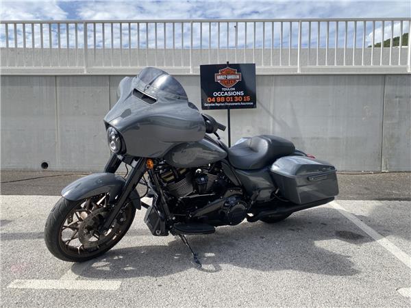2022 HARLEY-DAVIDSON STREET GLIDE