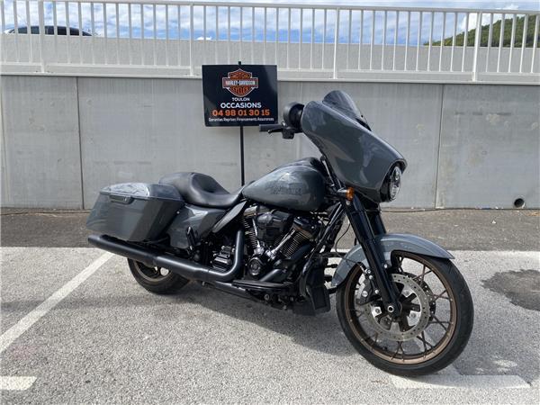 2022 HARLEY-DAVIDSON STREET GLIDE