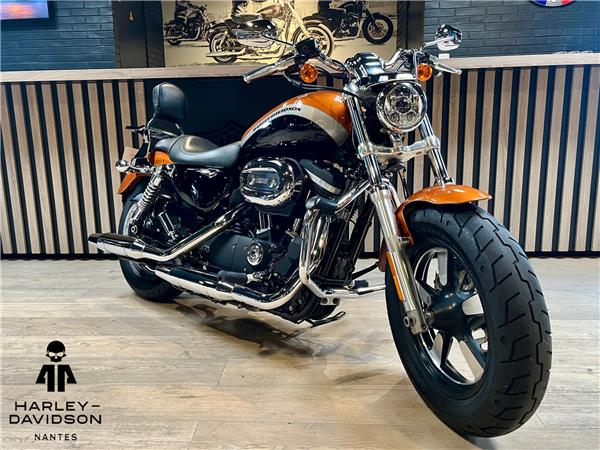 2014 HARLEY-DAVIDSON CUSTOM
