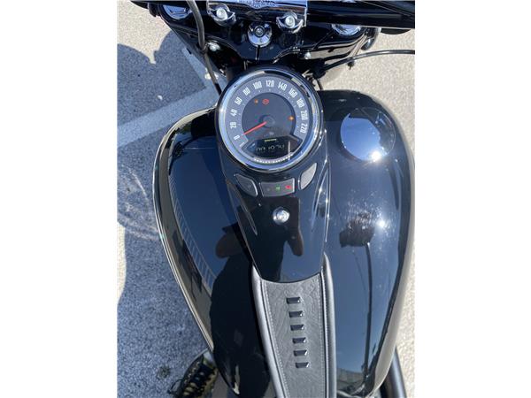 2025 HARLEY-DAVIDSON HERITAGE