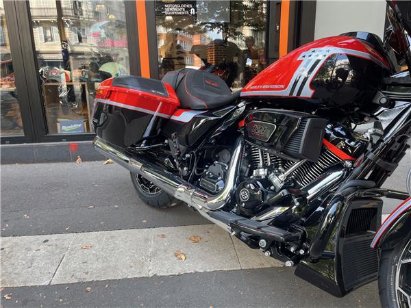 2024 HARLEY-DAVIDSON STREET GLIDE