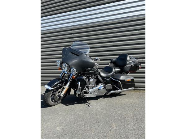 2017 HARLEY-DAVIDSON ULTRA LIMITED