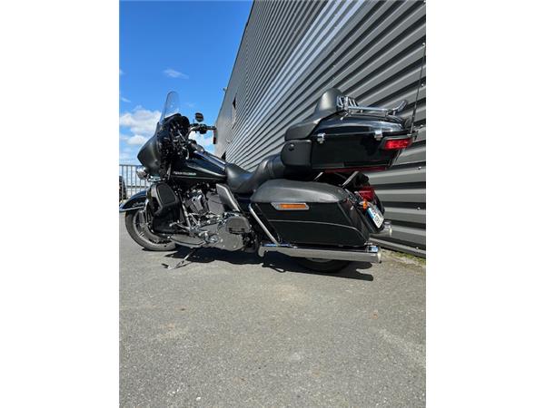 2017 HARLEY-DAVIDSON ULTRA LIMITED