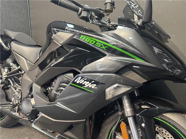 2025 Kawasaki Ninja 1100SX
