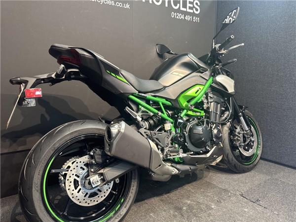 2025 Kawasaki Z900