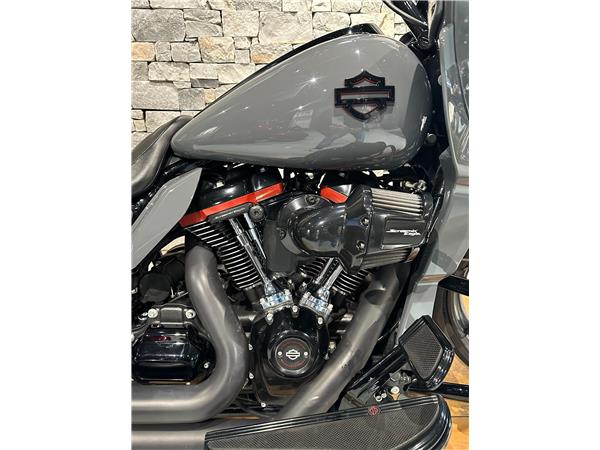 2018 harley-davidson FLTRXSE Road Glide Special 117 CVO