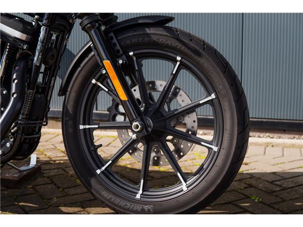 2020 Harley-Davidson Iron 883