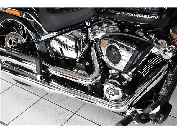 2025 HARLEY-DAVIDSON BREAKOUT 117 