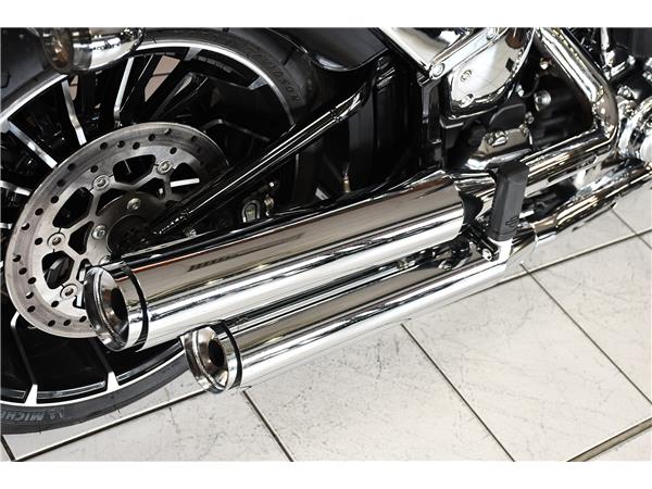 2025 HARLEY-DAVIDSON BREAKOUT 117 