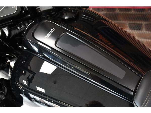 2022 HARLEY-DAVIDSON FLTRXST ROAD GLIDE ST 