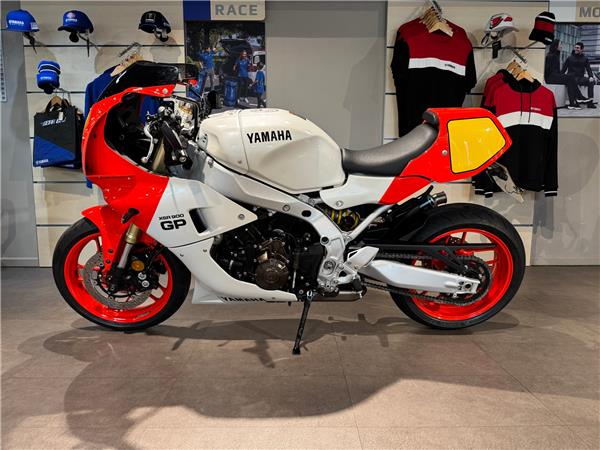 2024 YAMAHA XSR900 GP