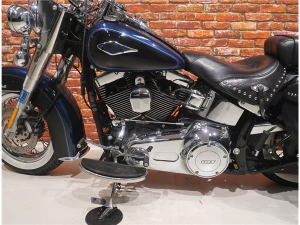 New Harley-Davidson FLSTC Heritage Classic 1690