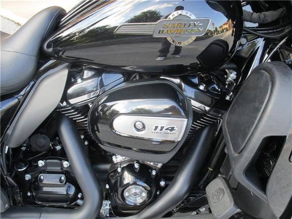 2024 Ultra Limited 114 
