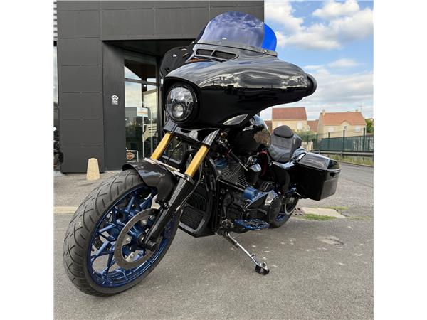 2022 HARLEY-DAVIDSON STREET GLIDE