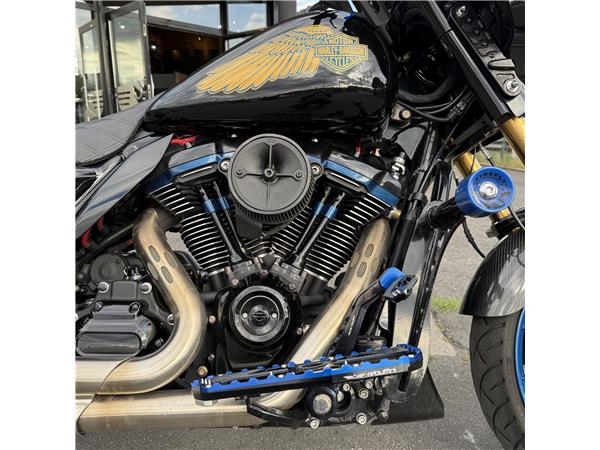 2022 HARLEY-DAVIDSON STREET GLIDE