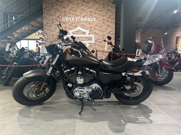 2018 HARLEY-DAVIDSON CUSTOM