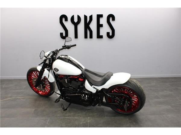 2024 Harley-Davidson Breakout 117