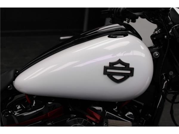 2024 Harley-Davidson Breakout 117