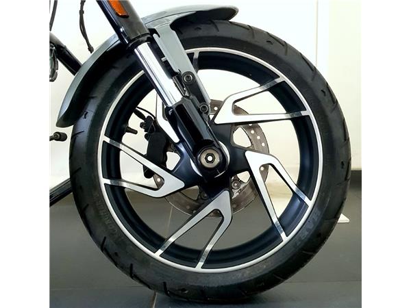 HARLEY-DAVIDSON SPORT GLIDE