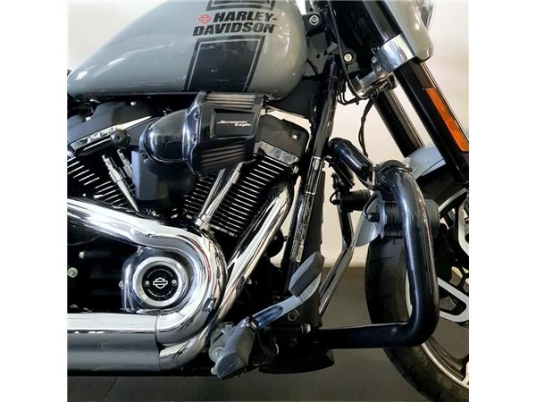 HARLEY-DAVIDSON SPORT GLIDE