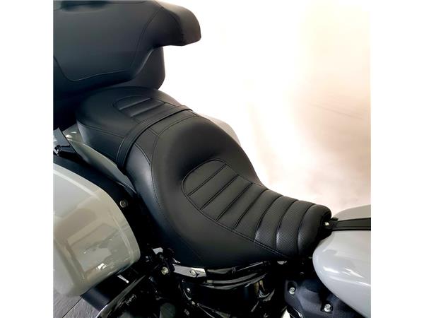 HARLEY-DAVIDSON SPORT GLIDE