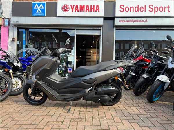 YAMAHA NMAX 125