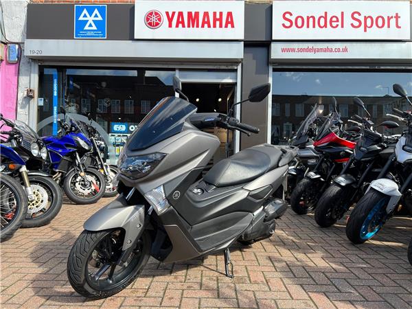 YAMAHA NMAX 125