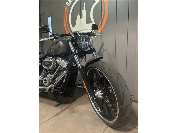 2022 HARLEY-DAVIDSON BREAKOUT