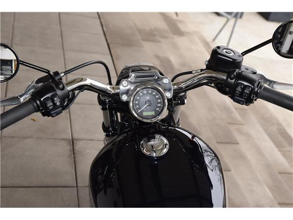 XL1200C Sportster Custom
