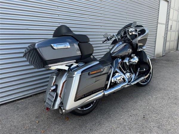 2019 Harley-Davidson CVO Road Glide FLTRXSE