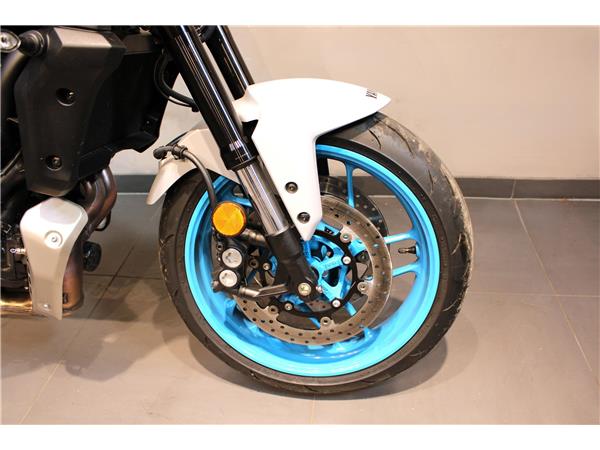 YAMAHA MT-07