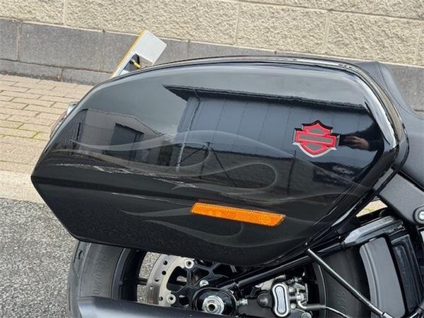 2025 Harley-Davidson Low Rider ST