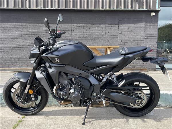2024 Yamaha MT09 YAMT