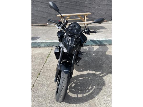 2024 Yamaha MT09 YAMT