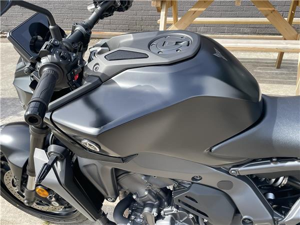 2024 Yamaha MT09 YAMT
