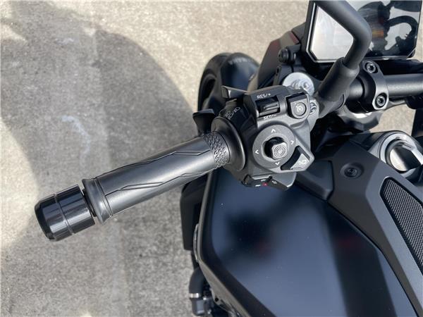 2024 Yamaha MT09 YAMT