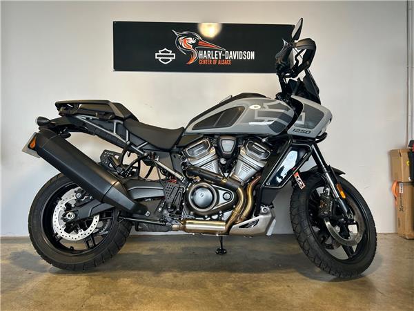 2025 HARLEY-DAVIDSON PAN AMERICA