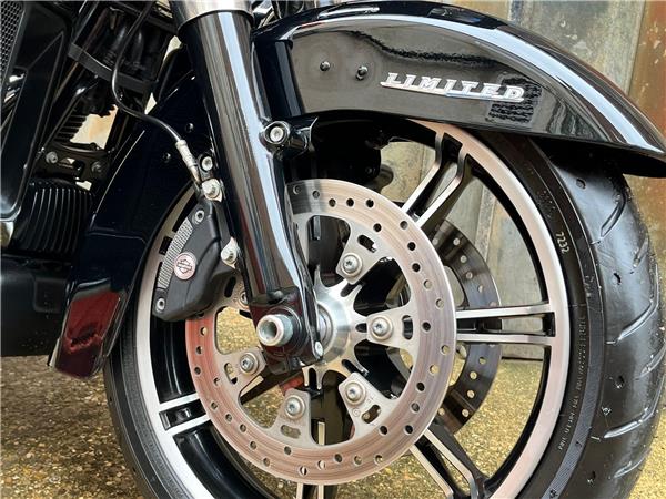 2022 Harley-Davidson Touring