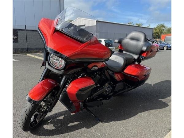 2025 Harley-Davidson Street Glide Ultra