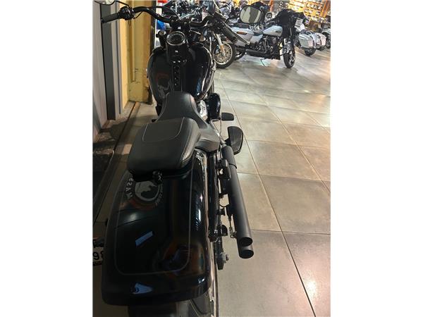 2019 HARLEY-DAVIDSON FAT BOY