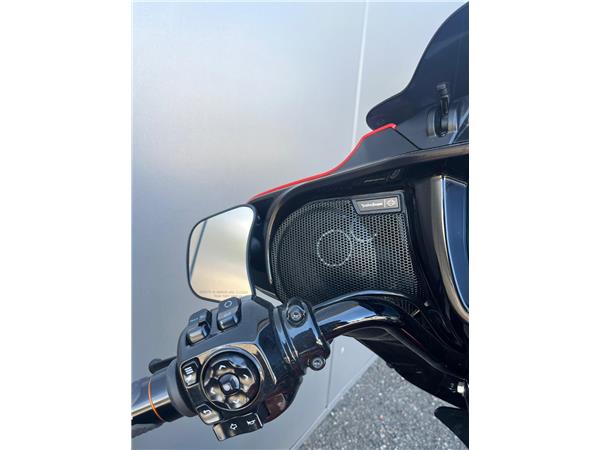 2024 CVO Street Glide