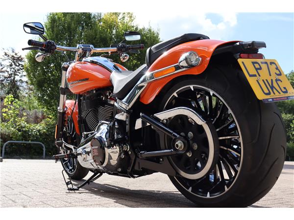 2024 HARLEY-DAVIDSON BREAKOUT 117 