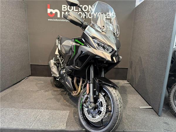 2025 Kawasaki Versys 1100