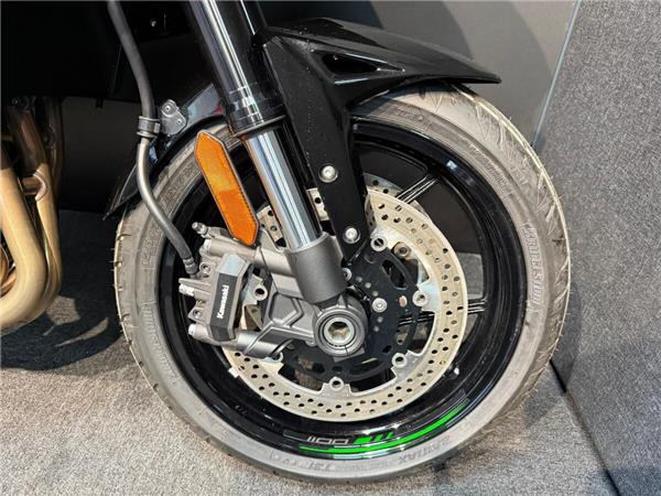 2025 Kawasaki Versys 1100