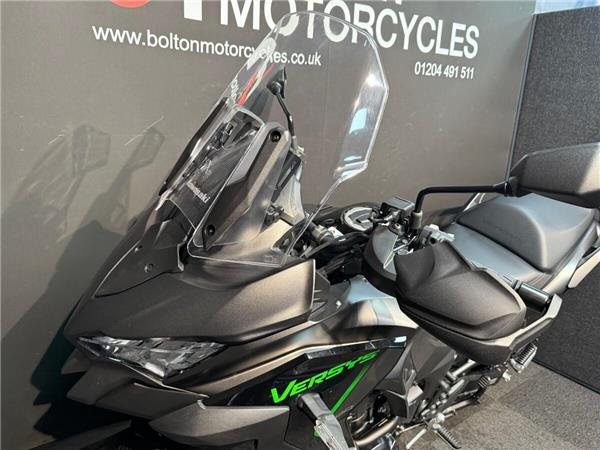 2025 Kawasaki Versys 1100