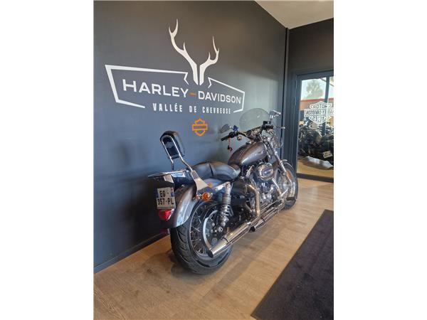 2016 HARLEY-DAVIDSON CUSTOM