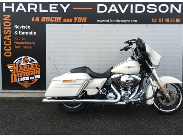 2015 HARLEY-DAVIDSON STREET GLIDE
