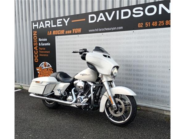 2015 HARLEY-DAVIDSON STREET GLIDE